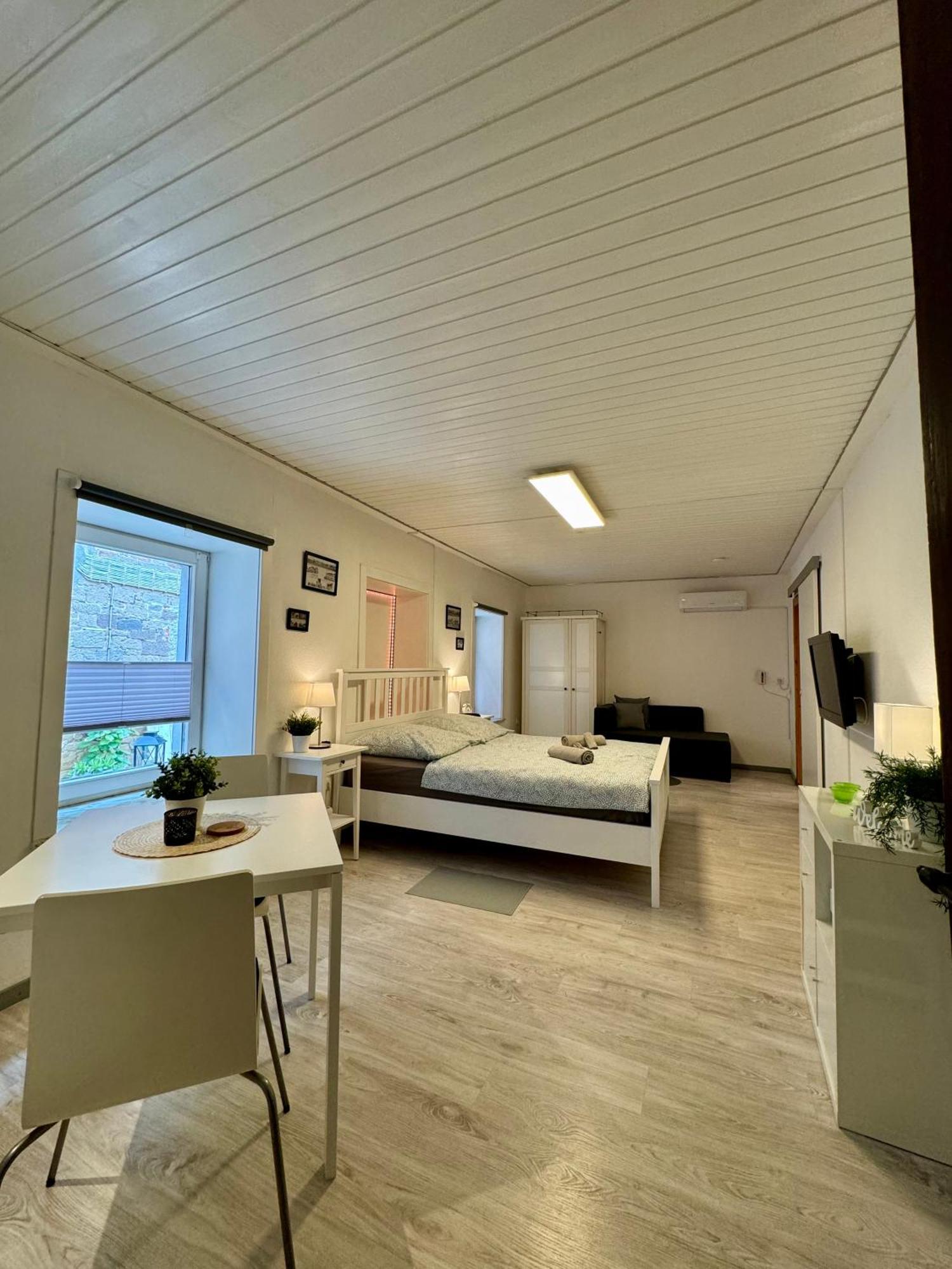 Apartment Altenschoenbach *